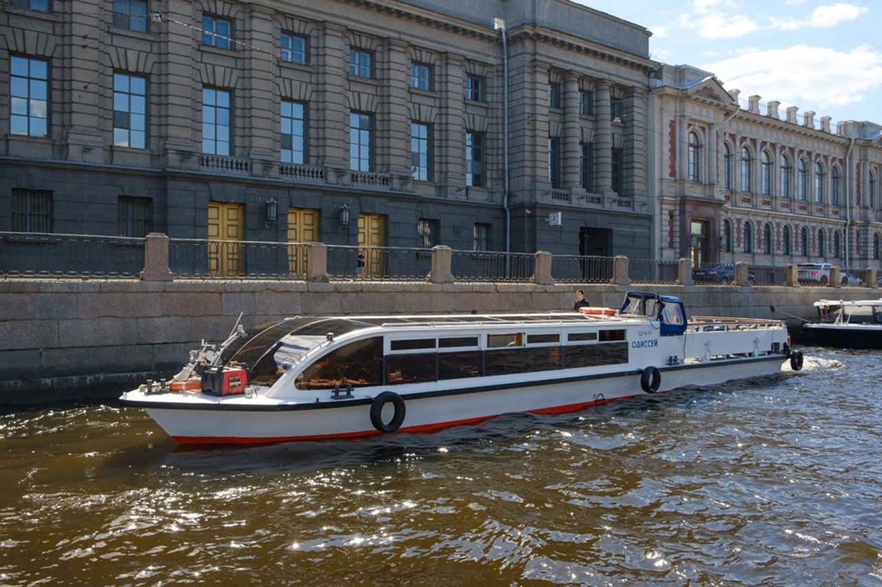 Теплоход Одиссей