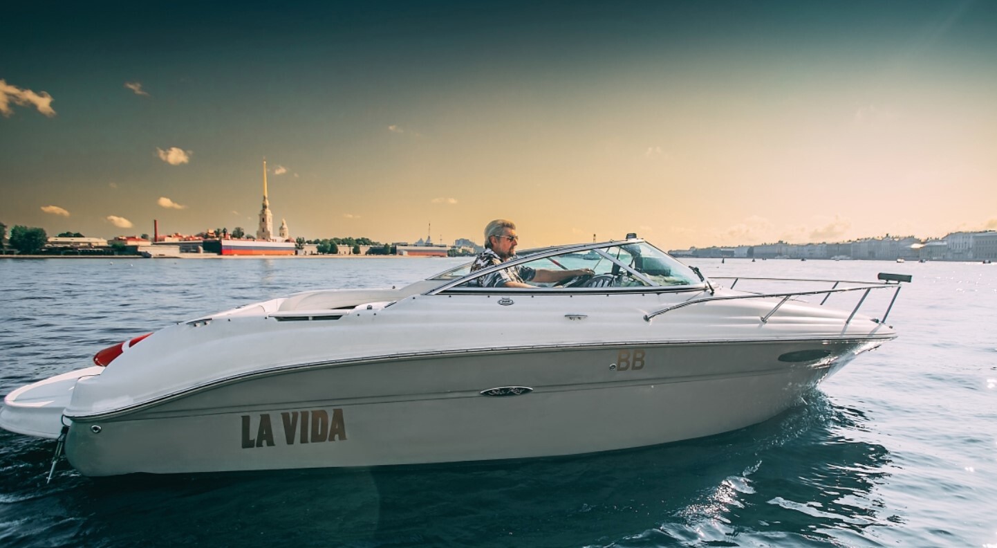 Аренда катера «Ла Вида / La Vida» в Санкт-Петербурге — фото 13