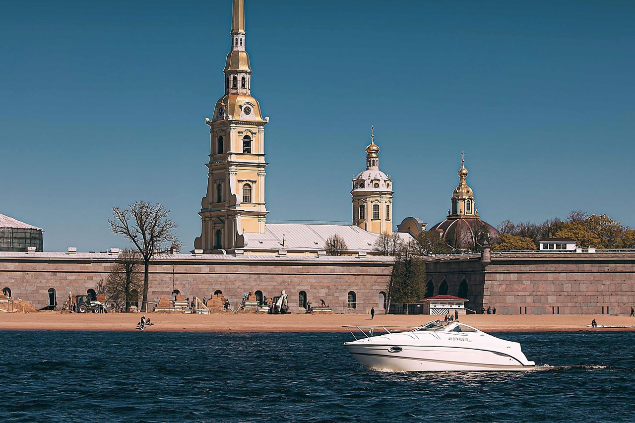 Аренда катера «Натали» в Санкт-Петербурге — фото 13