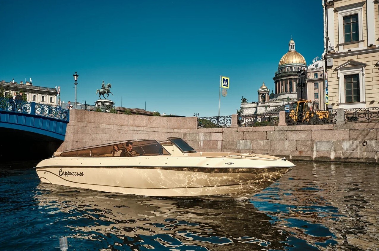 Катер «Капучино (Cappuccino)» на воде в Петербурге — фото 16