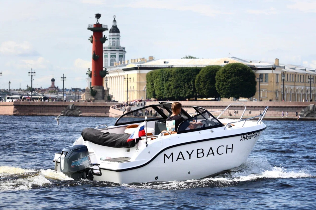 Аренда катера «Майбах» — Санкт-Петербург