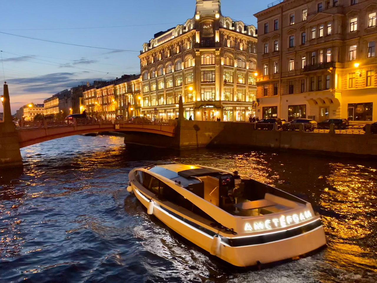 Яхта «Амстердам» на воде в Петербурге — фото 16