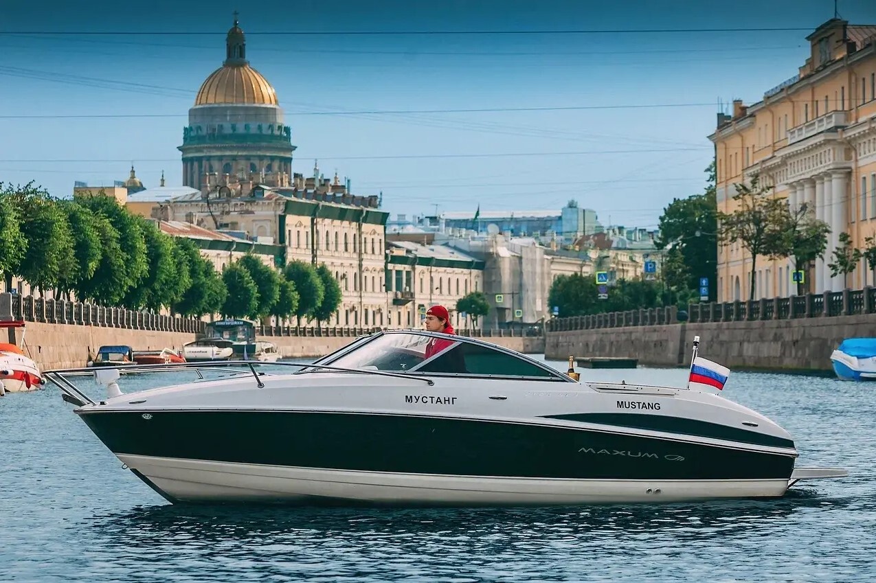 Аренда катера «Мустанг» — Санкт-Петербург