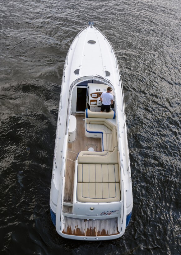 Катер «Сансикер Sunseeker 48» — прогулка по Неве — фото 14