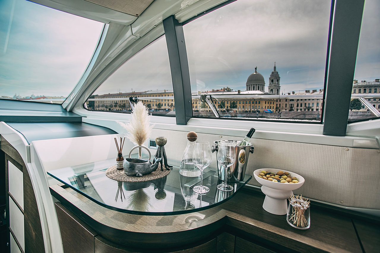 Аренда яхты «Azimut 62» — Санкт-Петербург