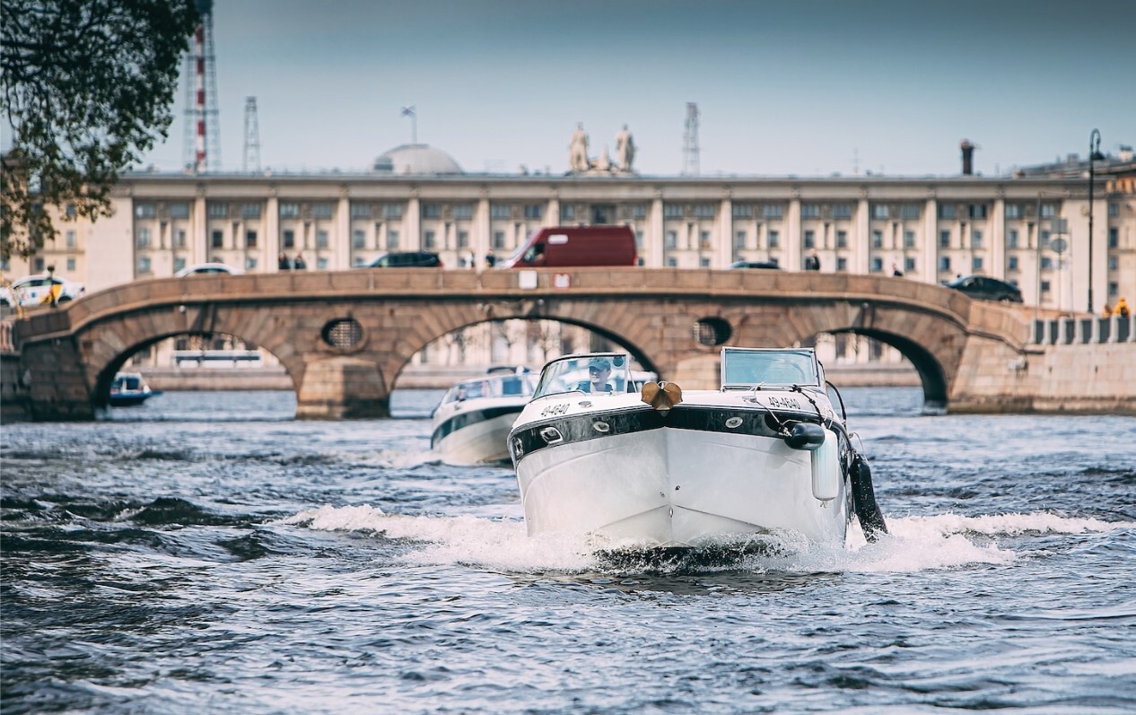 Аренда катера «Сириус» в Санкт-Петербурге — фото 13