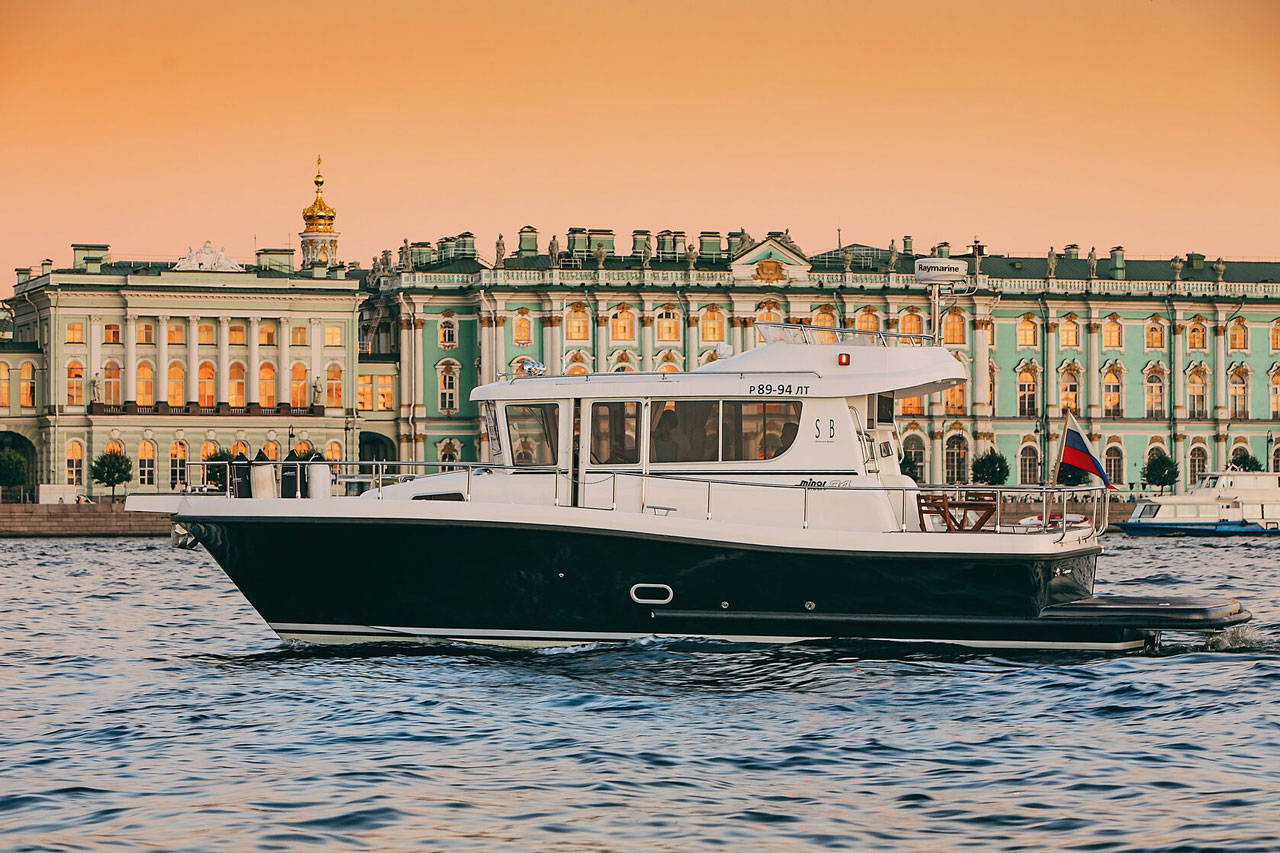Прокат яхты «Минор» с капитаном в СПб — фото 15