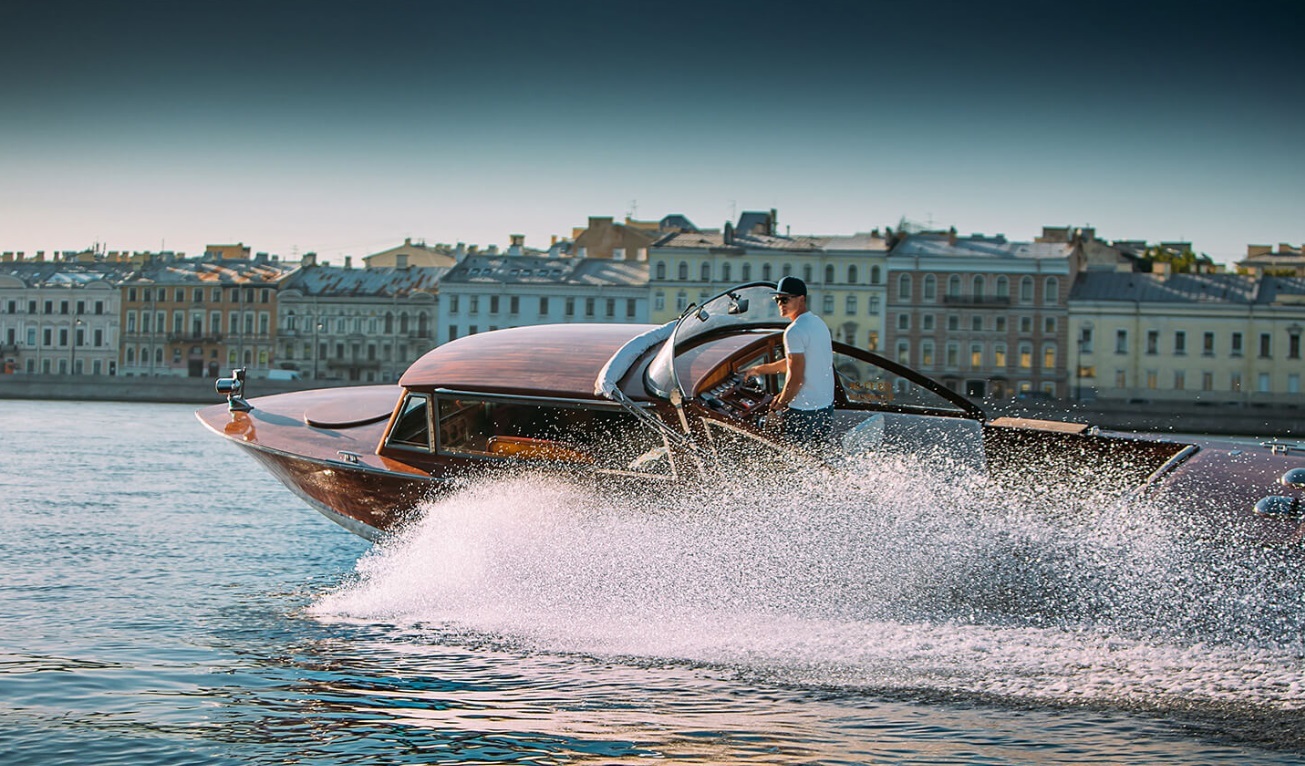 Катер «Катарина» на воде в Петербурге — фото 16