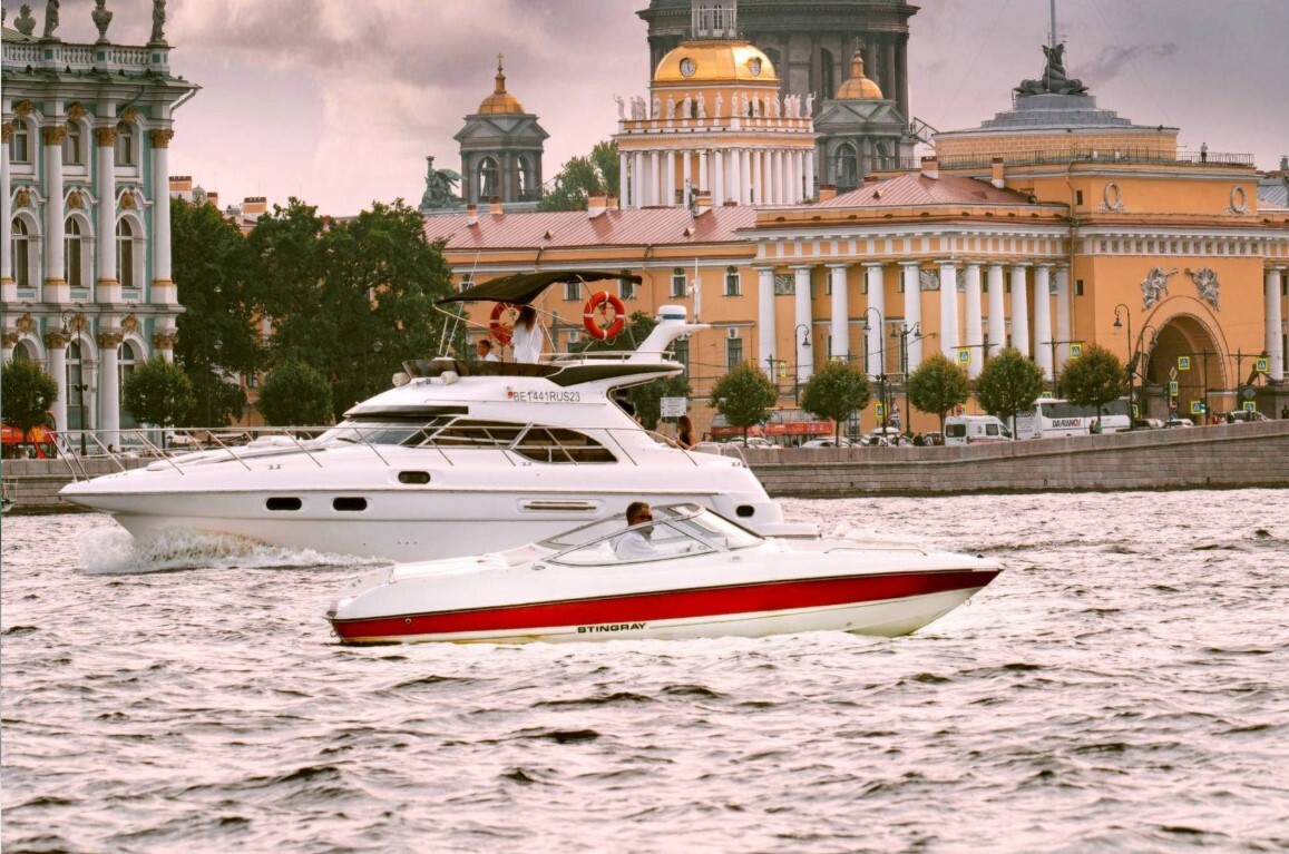 Катер «Стинг 185 (Stingray 185)» — экскурсия по Неве и Финскому заливу