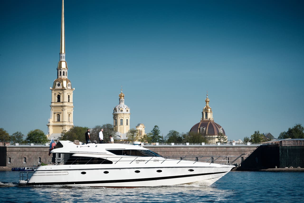 Яхта Калифорния 62
