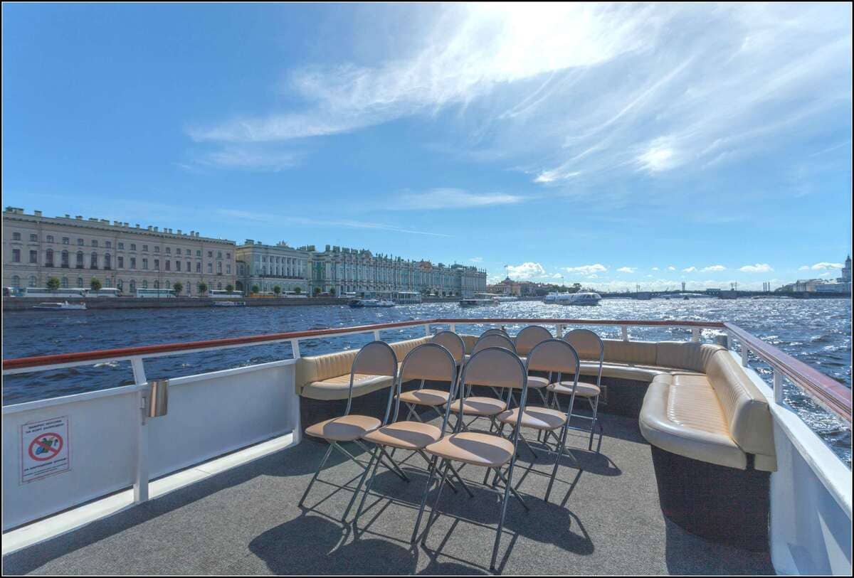 Прокат теплохода «Одиссей» с капитаном в СПб — фото 15