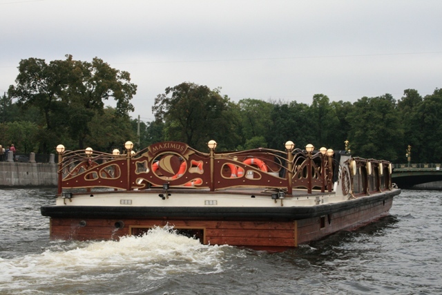Прокат теплохода «Максимус» с капитаном в СПб — фото 15