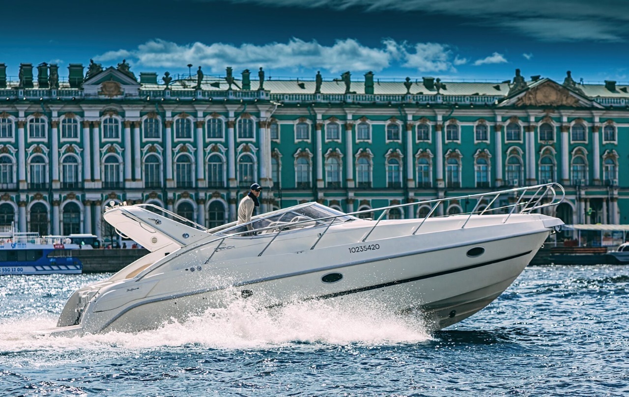 Аренда катера «Кранчи 34 / Cranchi 34» — Санкт-Петербург